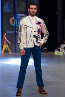 Picture of White pattern jacket