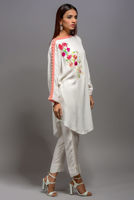 Picture of Pearl white