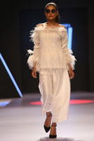 Picture of White tuft (DRS1038)