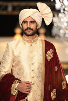 Picture of Cream jamawar sherwani