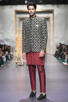 Picture of Aziz-ud-din