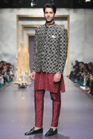 Picture of Aziz-ud-din